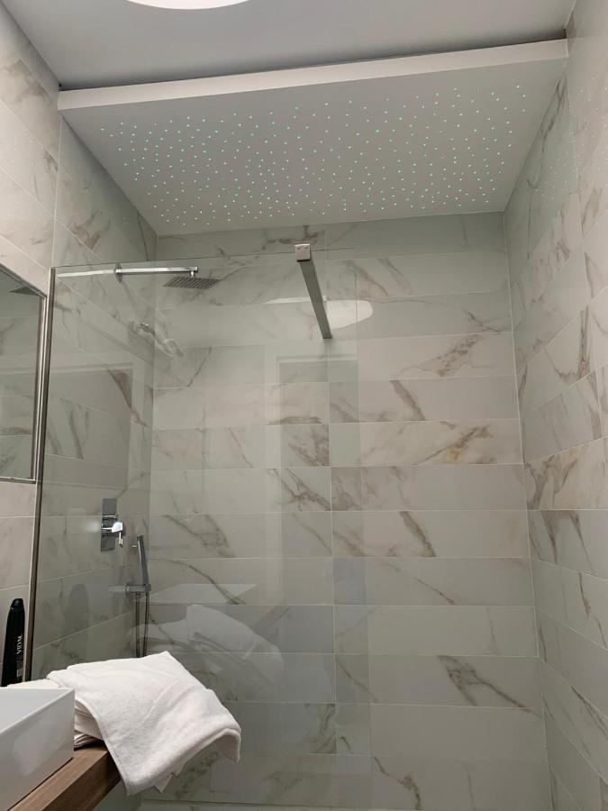 דירות Penthouse Aureliana Attico Con Piscina A Roma מראה חיצוני תמונה